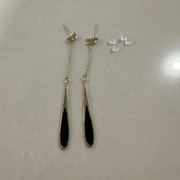 NWT Long Black Droplet Design Dangle Earrings 14K Gold Plated - Picture 8 of 9